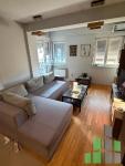 Se izdava namesten stan vo Skopje, Centar - Prolet so povrshina od 84 m2.
 Ekstra: Klima, Centralno Parno, Lift, Parking.
 Cena: 600 EUR